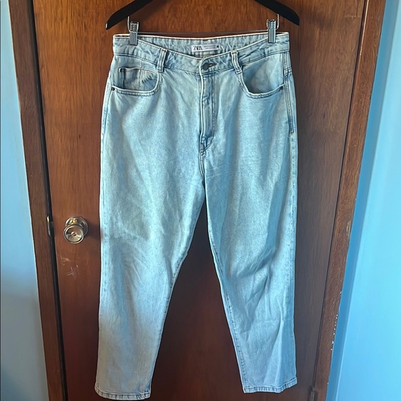 Zara Light Blue “Mom” Jeans - Picture 3 of 4